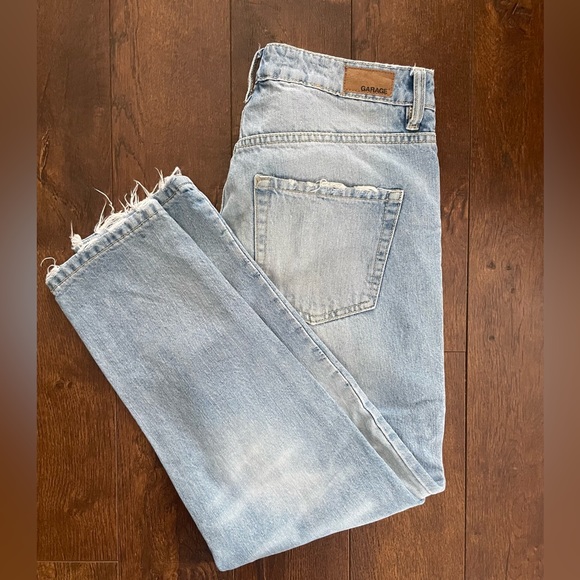 Light wash high waisted jeans - Picture 1 of 5
